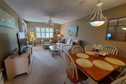 House in Clearwater, Florida 1 bedroom, 60.01 sq.m. № 2098666 - photo 4