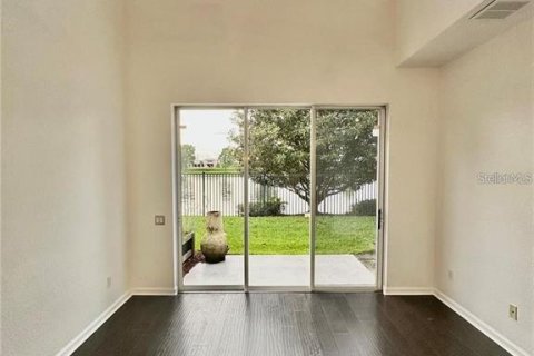 Adosado en alquiler en Orlando, Florida, 3 dormitorios, 169.45 m2 № 1917384 - foto 2