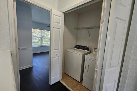 Adosado en alquiler en Orlando, Florida, 3 dormitorios, 169.45 m2 № 1917384 - foto 10