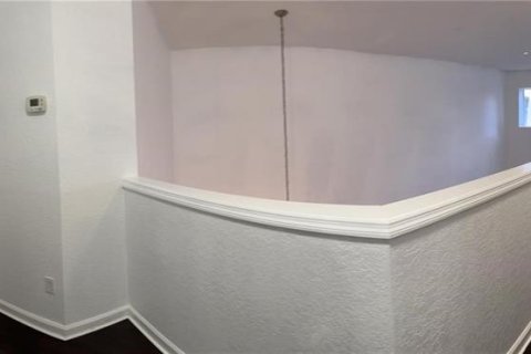 Adosado en alquiler en Orlando, Florida, 3 dormitorios, 169.45 m2 № 1917384 - foto 12