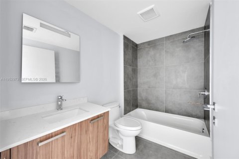 Appartement à louer à North Miami, Floride: 2 chambres, 95.22 m2 № 2008499 - photo 10