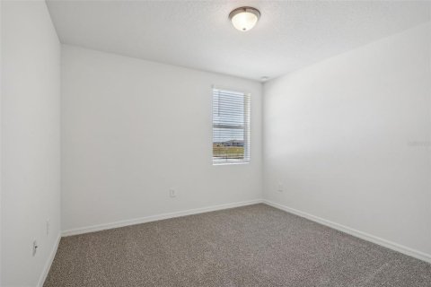 Villa ou maison à vendre à Poinciana, Floride: 4 chambres, 184.69 m2 № 1767863 - photo 22