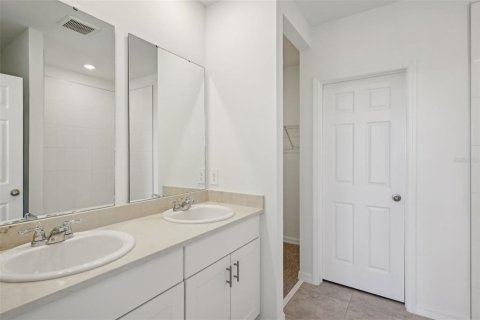 Villa ou maison à vendre à Poinciana, Floride: 4 chambres, 184.69 m2 № 1767863 - photo 18