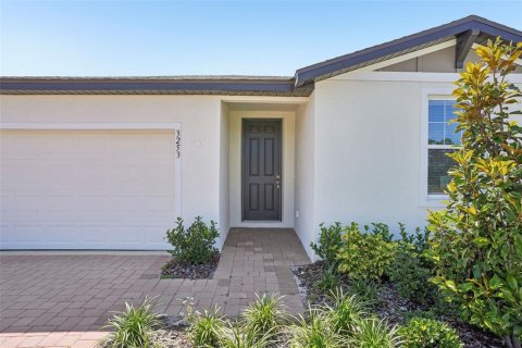 Villa ou maison à vendre à Poinciana, Floride: 4 chambres, 184.69 m2 № 1767863 - photo 4