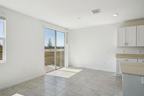 Villa ou maison à vendre à Poinciana, Floride: 4 chambres, 184.69 m2 № 1767863 - photo 12