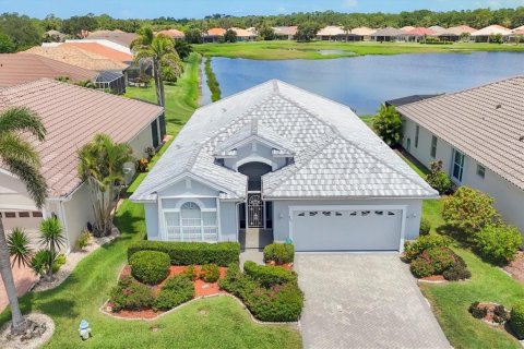 Casa en venta en Venice, Florida, 2 dormitorios, 169.92 m2 № 1805314 - foto 1