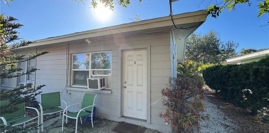 Estudio en Venice, Florida № 1906461