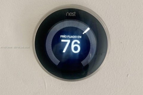 Copropriété à louer à Doral, Floride: 3 chambres, 115.57 m2 № 2036598 - photo 17