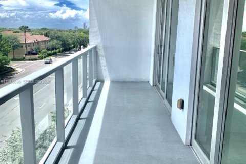 Copropriété à louer à Doral, Floride: 3 chambres, 115.57 m2 № 2036598 - photo 16