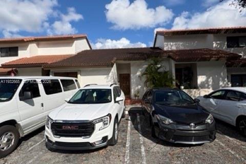 Condo in Miami, Florida, 2 bedrooms  № 2003410 - photo 19