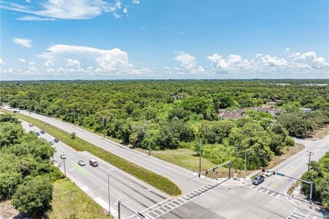 Terreno en venta en St. Lucie, Florida № 1805512 - foto 6