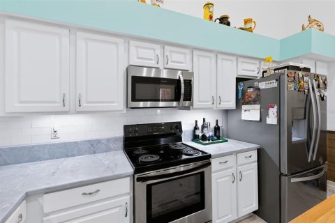 Adosado en venta en Tarpon Springs, Florida, 3 dormitorios, 147.71 m2 № 2428852 - foto 16