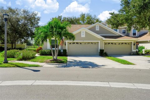 Adosado en venta en Tarpon Springs, Florida, 3 dormitorios, 147.71 m2 № 2428852 - foto 2