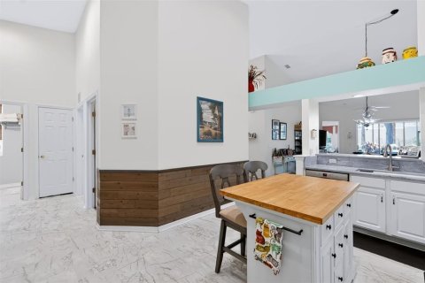 Adosado en venta en Tarpon Springs, Florida, 3 dormitorios, 147.71 m2 № 2428852 - foto 15