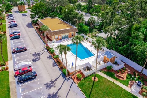 Copropriété à vendre à Largo, Floride: 2 chambres, 91.69 m2 № 2166084 - photo 28
