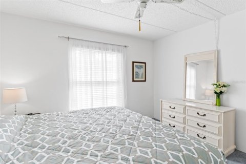 Copropriété à vendre à Largo, Floride: 2 chambres, 91.69 m2 № 2166084 - photo 19