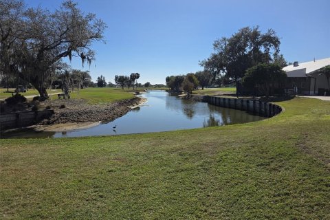 Townhouse in Punta Gorda, Florida 2 bedrooms, 102.75 sq.m. № 2230082 - photo 24