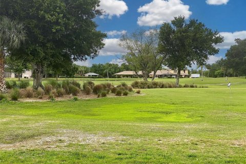 Townhouse in Punta Gorda, Florida 2 bedrooms, 102.75 sq.m. № 2230082 - photo 22