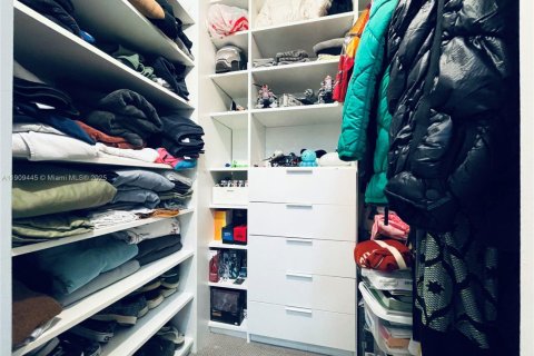 Купить кондоминиум в Корал-Гейблс, Флорида 2 спальни, 111.11м2, № 1965161 - фото 24