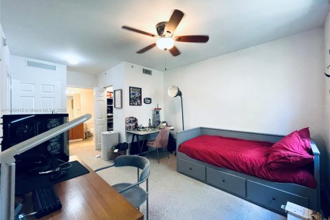 Купить кондоминиум в Корал-Гейблс, Флорида 2 спальни, 111.11м2, № 1965161 - фото 22