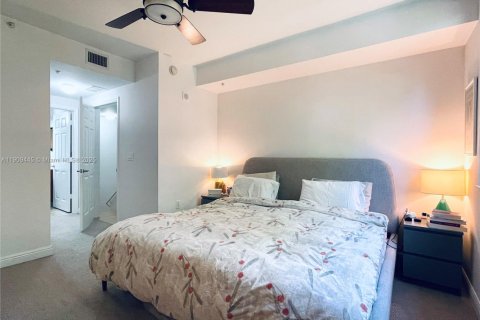 Купить кондоминиум в Корал-Гейблс, Флорида 2 спальни, 111.11м2, № 1965161 - фото 17