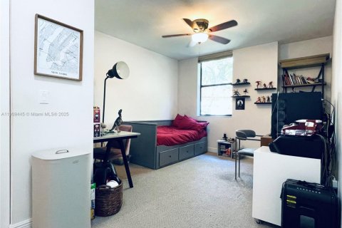 Купить кондоминиум в Корал-Гейблс, Флорида 2 спальни, 111.11м2, № 1965161 - фото 21