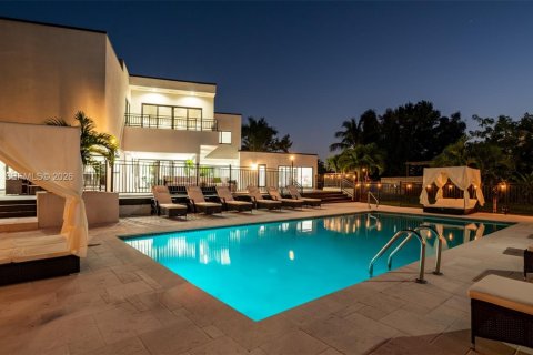 Casa en alquiler en Plantation, Florida, 9 dormitorios, 797.29 m2 № 2267708 - foto 26