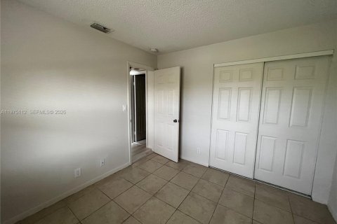 Copropriété à louer à Coral Springs, Floride: 2 chambres, 75.72 m2 № 2042739 - photo 11