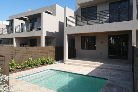 Townhouse in Fort Lauderdale, Florida 3 bedrooms № 1825785 - photo 26