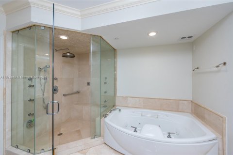 Copropriété à louer à Aventura, Floride: 6 chambres, 553.51 m2 № 1875159 - photo 17