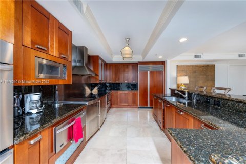 Copropriété à louer à Aventura, Floride: 6 chambres, 553.51 m2 № 1875159 - photo 15