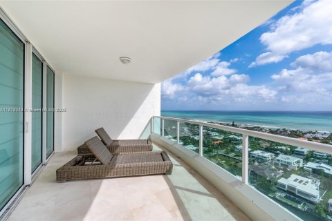 Copropriété à louer à Aventura, Floride: 6 chambres, 553.51 m2 № 1875159 - photo 6