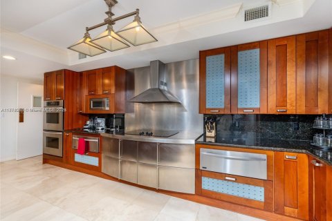 Copropriété à louer à Aventura, Floride: 6 chambres, 553.51 m2 № 1875159 - photo 14