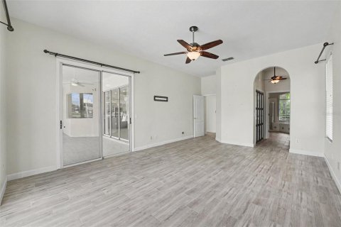 House in Kissimmee, Florida 3 bedrooms, 200.2 sq.m. № 2413855 - photo 25