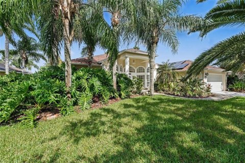 House in Kissimmee, Florida 3 bedrooms, 200.2 sq.m. № 2413855 - photo 2