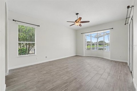 House in Kissimmee, Florida 3 bedrooms, 200.2 sq.m. № 2413855 - photo 23