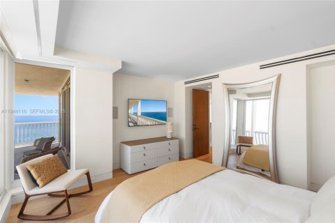 Condo in Fort Lauderdale, Florida, 4 bedrooms  № 2001865 - photo 26