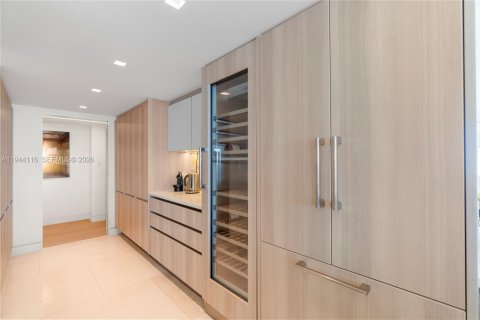 Condo in Fort Lauderdale, Florida, 4 bedrooms  № 2001865 - photo 14