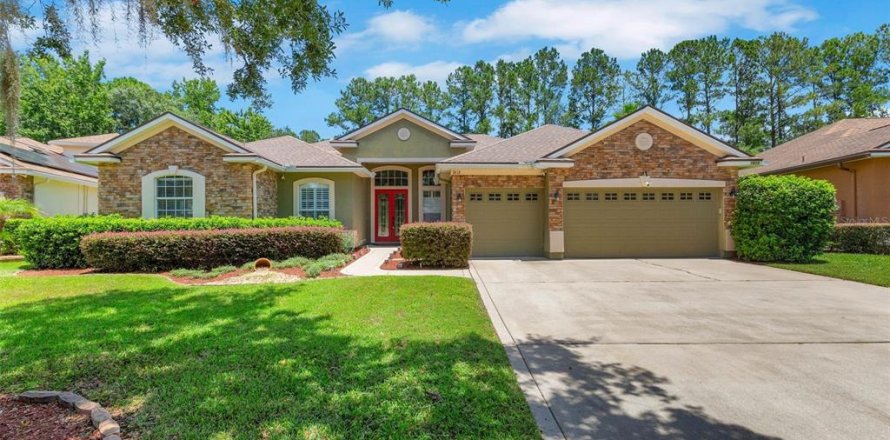 House in Saint Augustine, Florida 5 bedrooms, 308.25 sq.m. № 1812556
