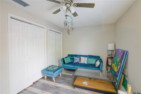 Casa en venta en Tampa, Florida, 3 dormitorios, 115.01 m2 № 1609823 - foto 17