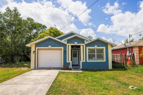Casa en venta en Tampa, Florida, 3 dormitorios, 115.01 m2 № 1609823 - foto 1