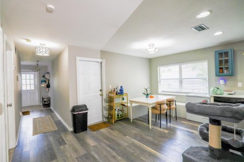 Casa en venta en Tampa, Florida, 3 dormitorios, 115.01 m2 № 1609823 - foto 10