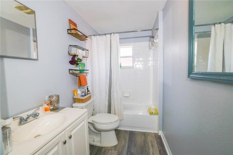 Casa en venta en Tampa, Florida, 3 dormitorios, 115.01 m2 № 1609823 - foto 20