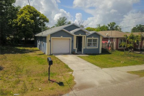 Casa en venta en Tampa, Florida, 3 dormitorios, 115.01 m2 № 1609823 - foto 28
