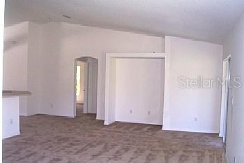 Casa en alquiler en Palm Coast, Florida, 3 dormitorios, 187.11 m2 № 1835124 - foto 4