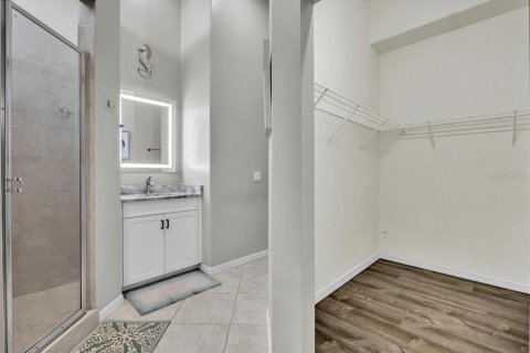 House in Punta Gorda, Florida 3 bedrooms, 163.97 sq.m. № 2396409 - photo 25