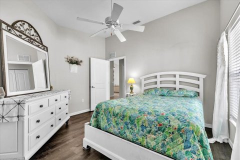House in Punta Gorda, Florida 3 bedrooms, 163.97 sq.m. № 2396409 - photo 29