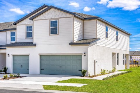 Townhouse in Dundee, Florida 3 bedrooms, 168.8 sq.m. № 1840509 - photo 2