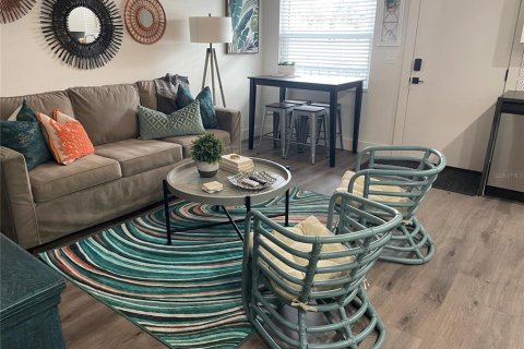 Appartement à louer à Sarasota, Floride: 1 chambre, 39.48 m2 № 2232069 - photo 2