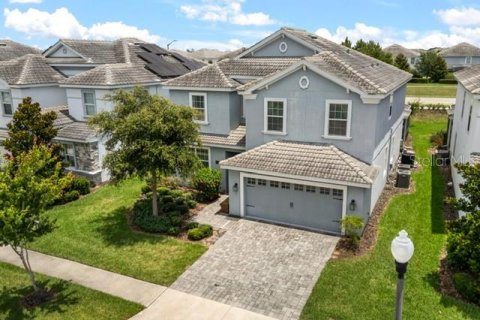 Casa en Four Corners, Florida 6 dormitorios, 310.2 m2 № 2212174